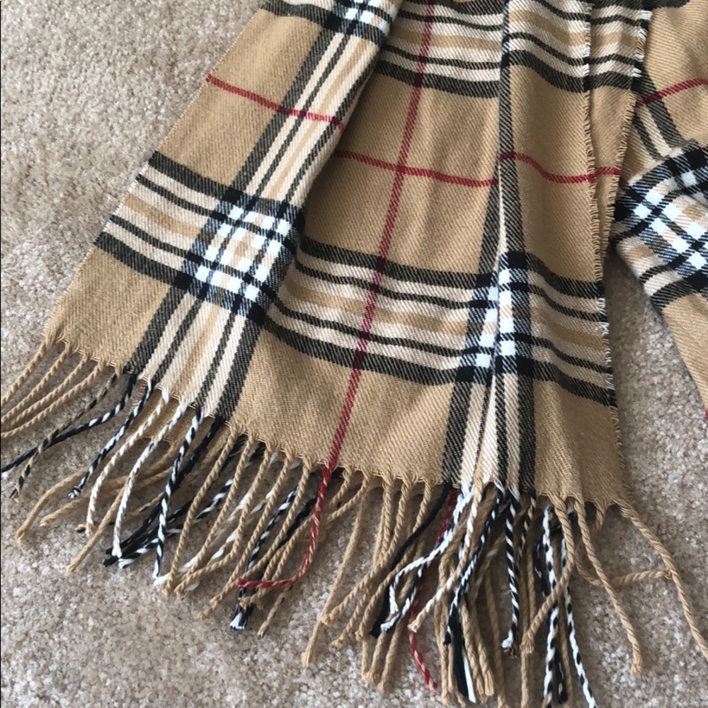 Tartan Fashion Scarf in Cream Plaid